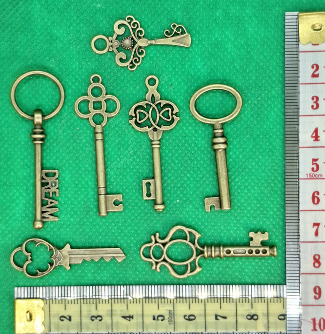 Amuleto Talisman Las 7 Llaves del Proteccion Fortuna Suerte Amor Sabiduria Trabajo Felicidad Suerte Llaves miniaturas_B