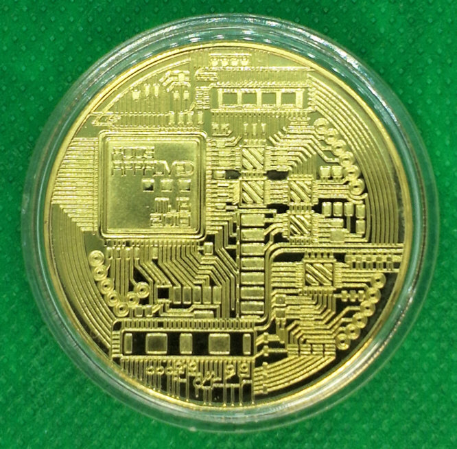 Amuleto Talisman Moneda de la suerte Color Dorado simulando un BItCoin Para Atraer Abundancia Prosperidad Negocios Contra Envidias_B