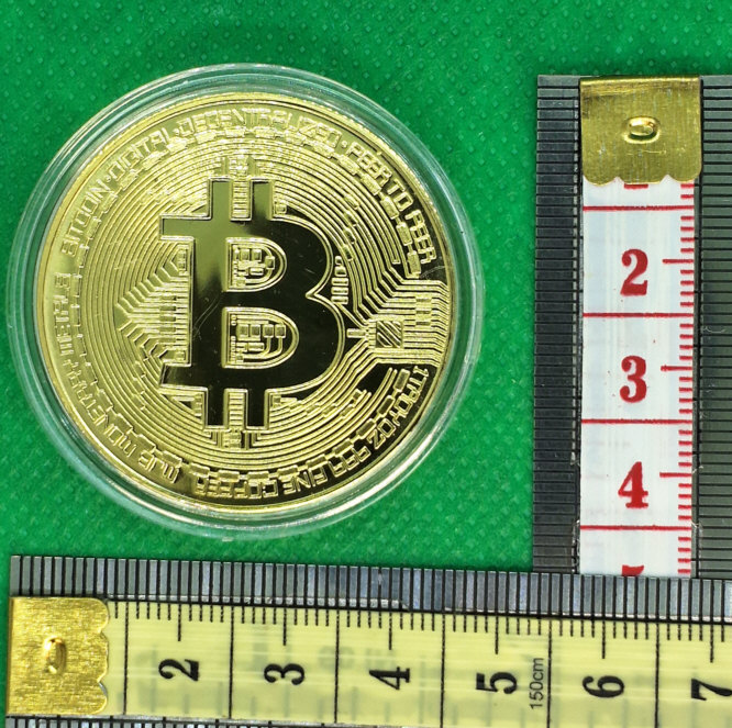 Amuleto Talisman Moneda de la suerte Color Dorado simulando un BItCoin Para Atraer Abundancia Prosperidad Negocios Contra Envidias_C