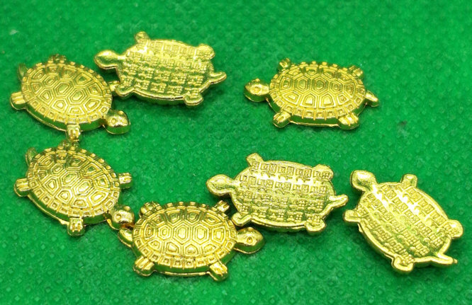 Amuleto Talisman de Abundancia 7 Tortugas de la Suerte Con el poder del 7 Todo llega a mi Invocar Abundancia Visualizar Dinero que ESTA YA EN nuestras manos_D