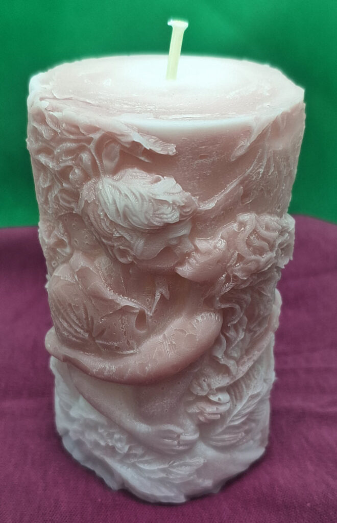 Veladora Pareja En Beso Eterno Para Proteccion Contra Envidias en el AMOR_A