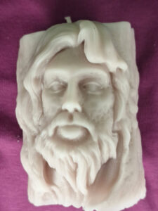 Veladora Rostro Jesus Para ProteccionColor base Blanco con Tonos Cafes Rosa_A